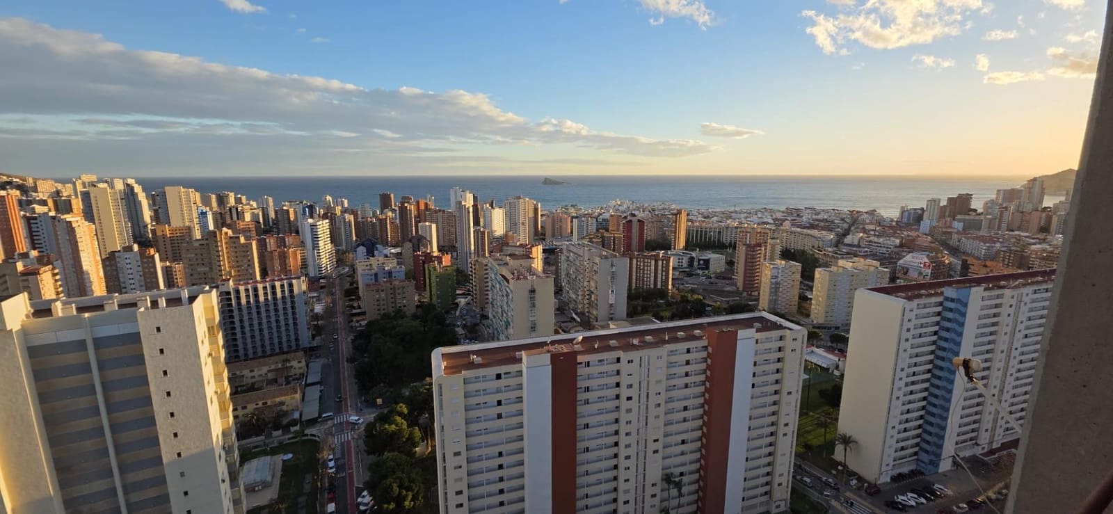 1 soveværelse Lejlighed til salg i Benidorm med swimmingpool - € 225.000 (Ref: 9574657)