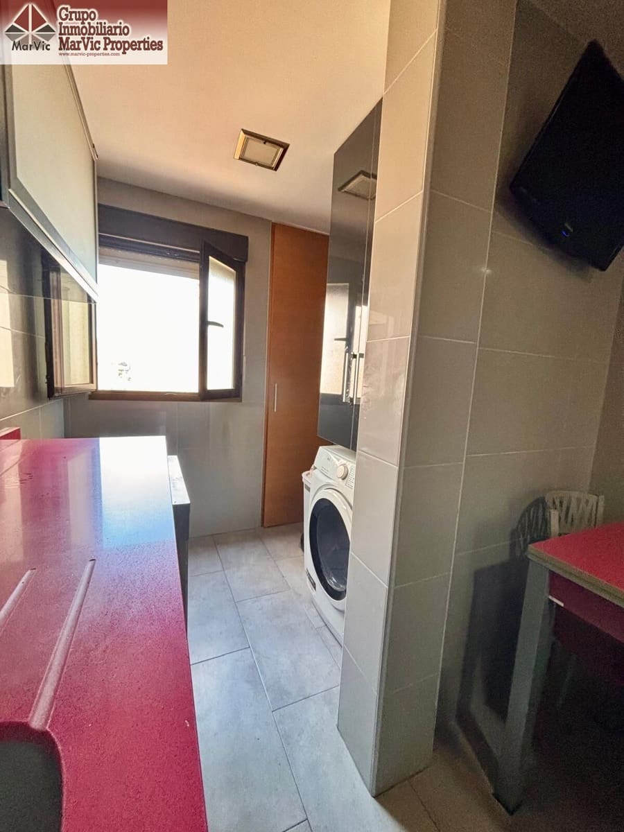 3 quarto Apartamento para venda em Benidorm - 267 750 € (Ref: 9574658)
