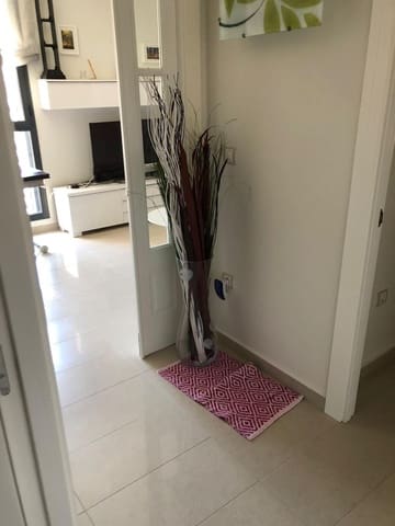 Apartamento de 2 habitaciones en Rincón de Loix, Benidorm en venta con piscina garaje - 365.000 € (Ref: 9574660)