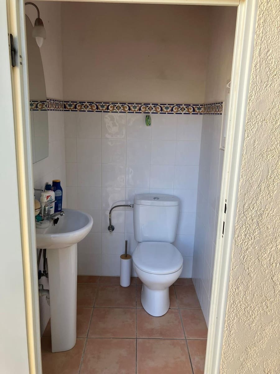 3 makuuhuone Huvila myytävänä paikassa La Nucia mukana uima-altaan 
autotalli - 609 000 € (Ref: 9582981)