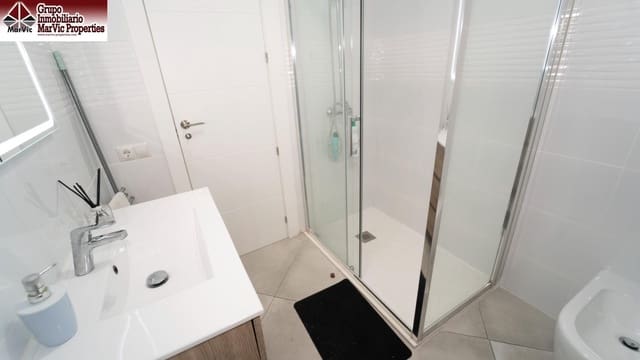 4 soveværelse Lejlighed til salg i Centro Urbano, Benidorm - € 299.000 (Ref: 9608113)