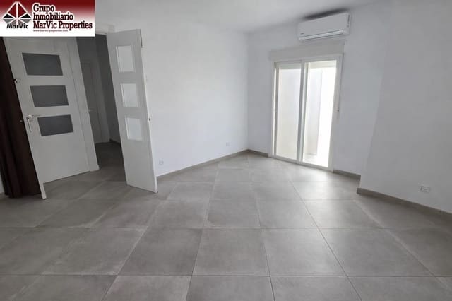 Piso de 4 habitaciones en Centro Urbano, Benidorm en venta - 299.000 € (Ref: 9608113)