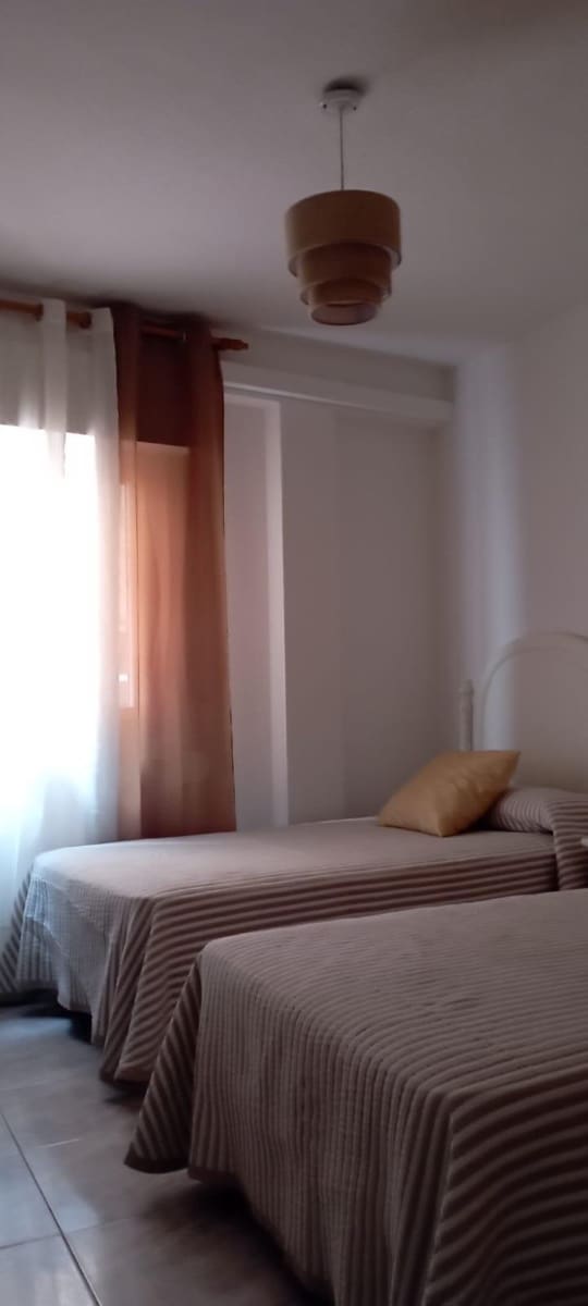 Piso de 3 habitaciones en Benidorm en venta - 284.000 € (Ref: 9625726)