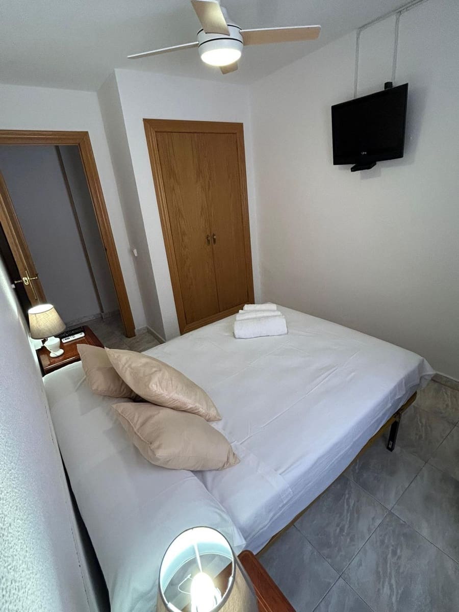 Piso de 3 habitaciones en Benidorm en venta - 284.000 € (Ref: 9625726)