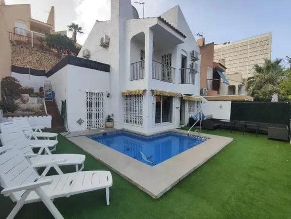 4 sypialnia Dom blizniak na sprzedaż w Benidorm z basenem - 419 000 € (Ref: 9625727)