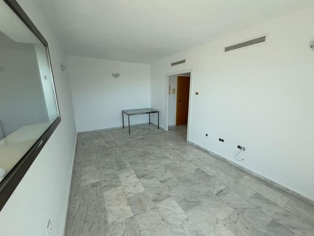 Apartamento de 2 habitaciones en Rincón Alto, Benidorm en venta con piscina garaje - 395.000 € (Ref: 9627595)