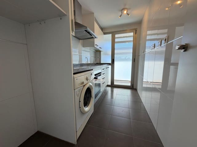 Apartamento de 2 habitaciones en Rincón Alto, Benidorm en venta con piscina garaje - 395.000 € (Ref: 9627595)