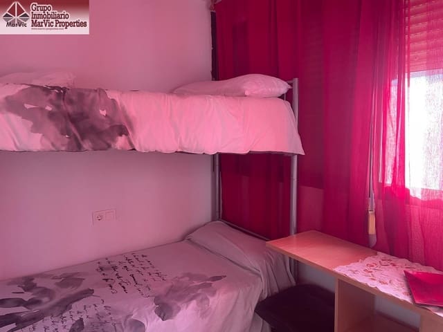 Piso de 2 habitaciones en Rincón de Loix, Benidorm en venta con piscina - 249.000 € (Ref: 9630022)