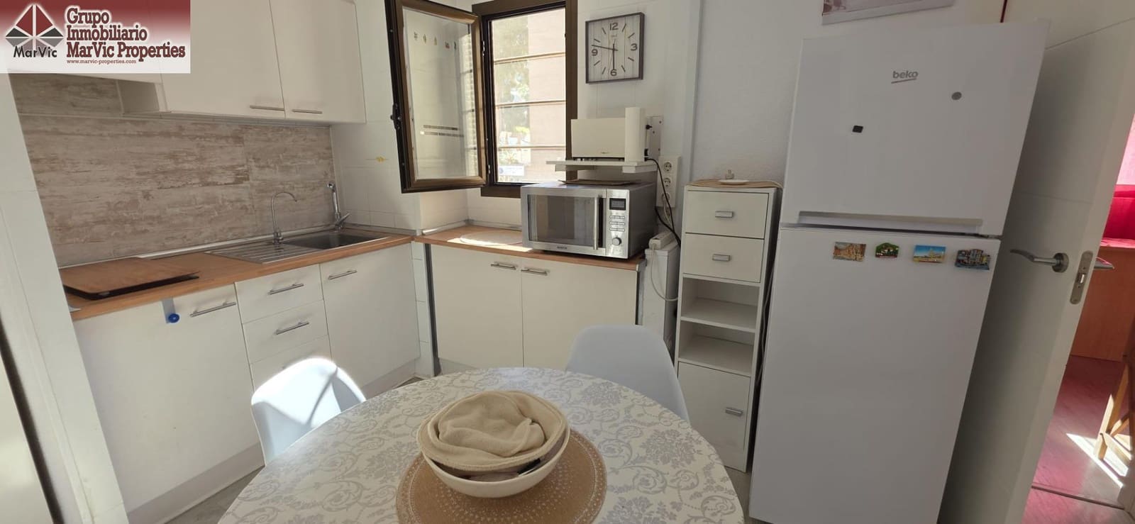 2 bedroom Flat for sale in Benidorm with pool - € 235,000 (Ref: 9630022)