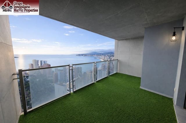 2 Zimmer Penthouse zu verkaufen in Benidorm mit Pool - 890.000 € (Ref: 9634332)
