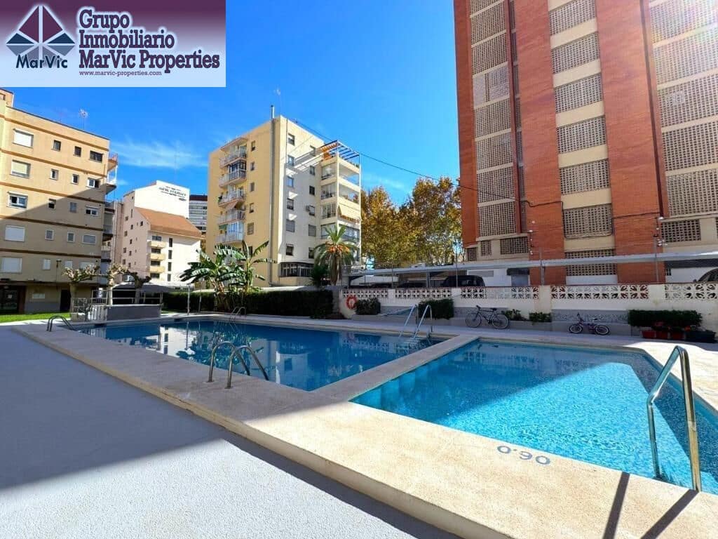 1 soveværelse Lejlighed til salg i Benidorm med swimmingpool - € 147.900 (Ref: 9652050)