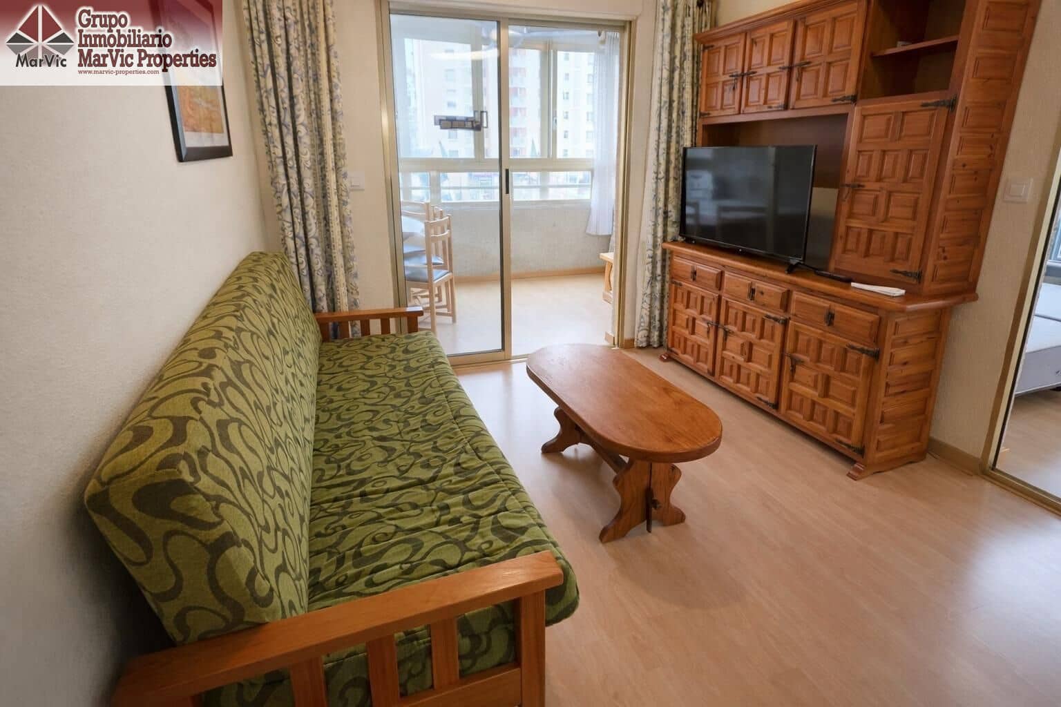 2 soveværelse Lejlighed til salg i Benidorm med swimmingpool - € 169.900 (Ref: 9652051)