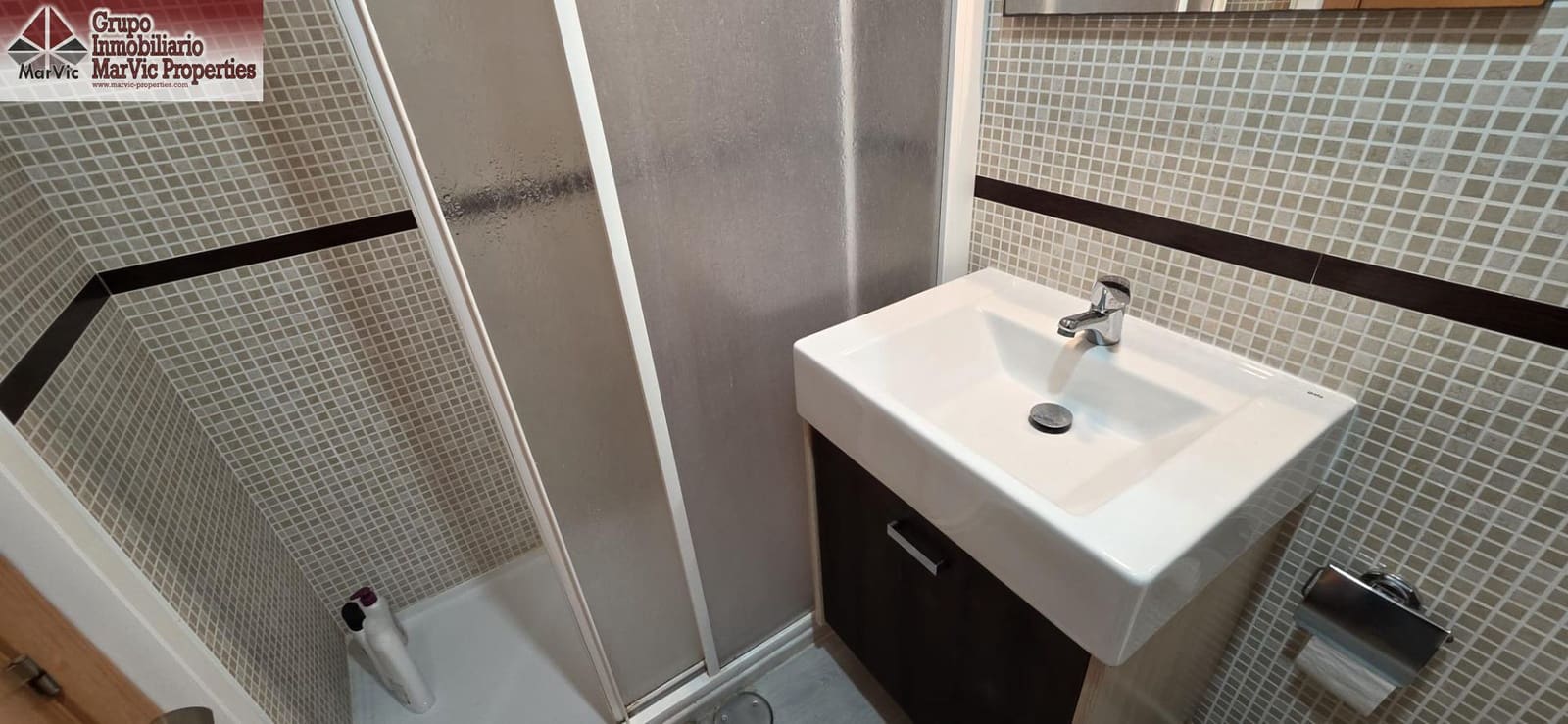 2 soveværelse Lejlighed til salg i Benidorm med swimmingpool - € 169.900 (Ref: 9652051)