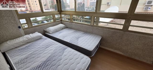 2 soveværelse Lejlighed til salg i Levante, Benidorm med swimmingpool - € 169.900 (Ref: 9652051)