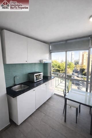 1 chambre Studio à vendre à Juzgados - Plaza de Toros, Benidorm avec piscine - 89 500 € (Ref: 9656145)