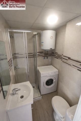 1 chambre Studio à vendre à Juzgados - Plaza de Toros, Benidorm avec piscine - 89 500 € (Ref: 9656145)