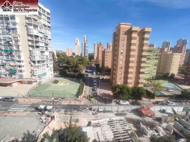 1 chambre Studio à vendre à Juzgados - Plaza de Toros, Benidorm avec piscine - 89 500 € (Ref: 9656145)