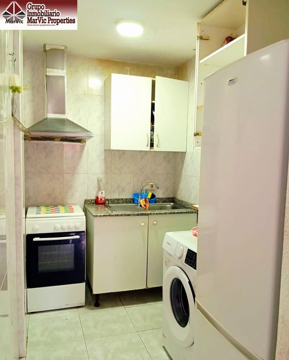 2 quarto Apartamento para venda em Benidorm com piscina - 159 000 € (Ref: 9656146)