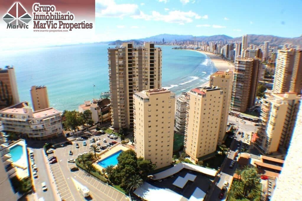 1 bedroom Flat for sale in Benidorm with pool garage - € 229,000 (Ref: 9670724)