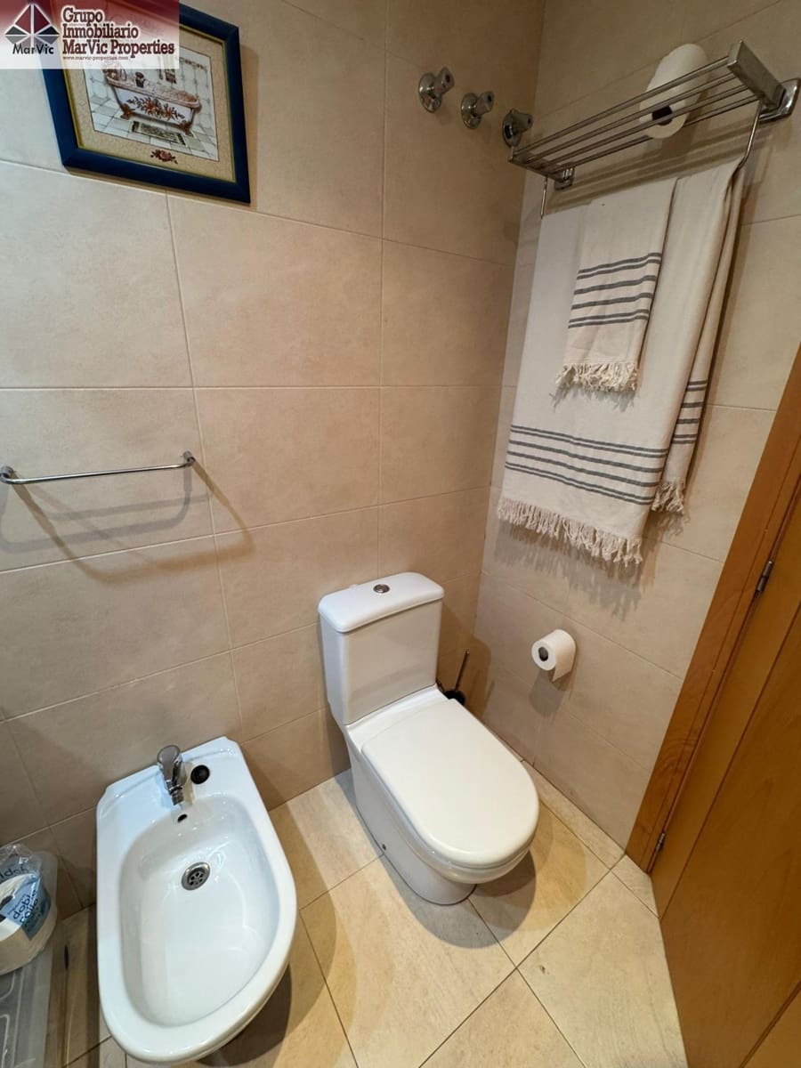 1 Zimmer Apartment zu vermieten in Benidorm mit Pool - 850 € (Ref: 9686484)
