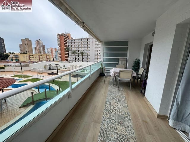 1 Zimmer Apartment zu vermieten in Benidorm mit Pool - 850 € (Ref: 9686484)