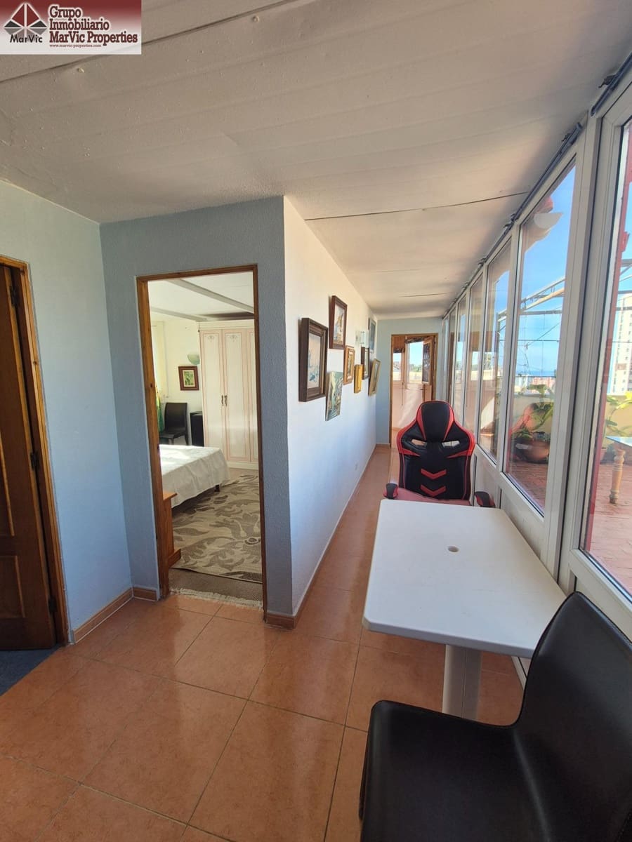 3 soveværelse Lejlighed til salg i Benidorm med swimmingpool garage - € 240.000 (Ref: 9690654)