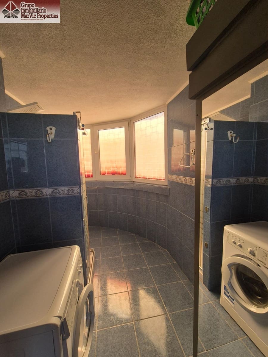 3 soveværelse Lejlighed til salg i Benidorm med swimmingpool garage - € 240.000 (Ref: 9690654)