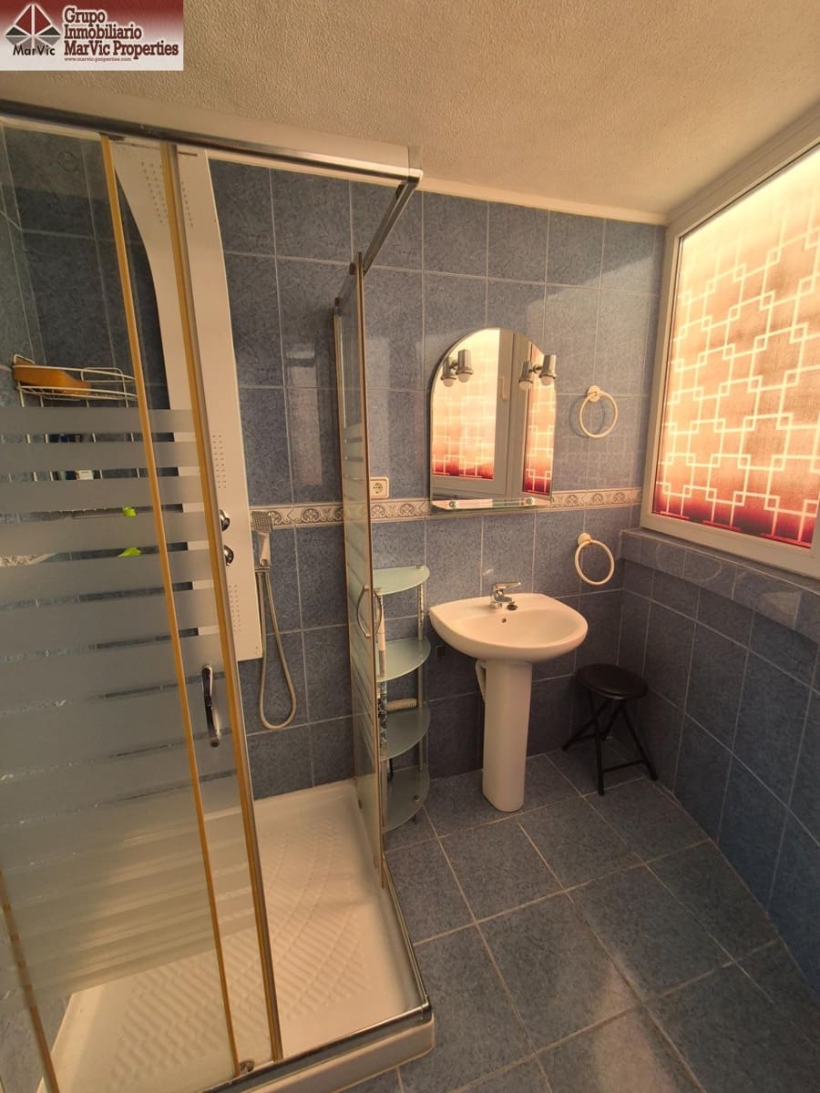 3 soveværelse Lejlighed til salg i Benidorm med swimmingpool garage - € 240.000 (Ref: 9690654)