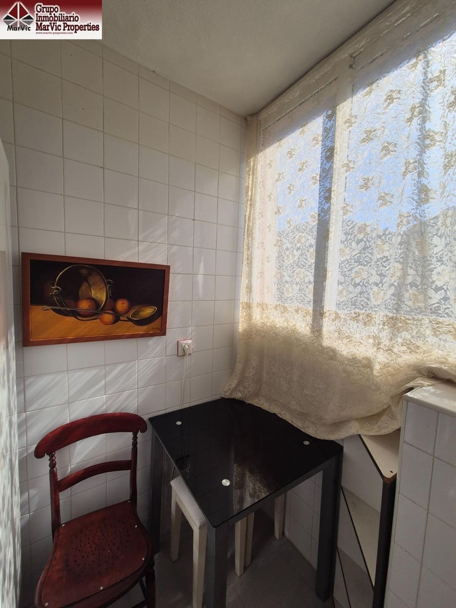 3 soveværelse Lejlighed til salg i Benidorm med swimmingpool garage - € 240.000 (Ref: 9690654)