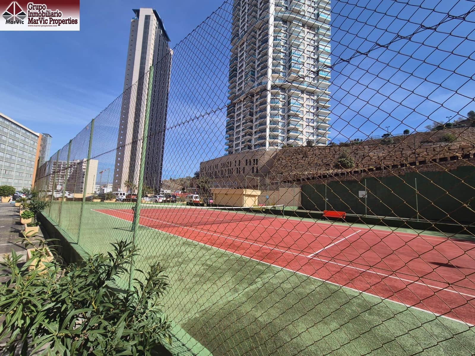 3 soveværelse Lejlighed til salg i Benidorm med swimmingpool garage - € 240.000 (Ref: 9690654)