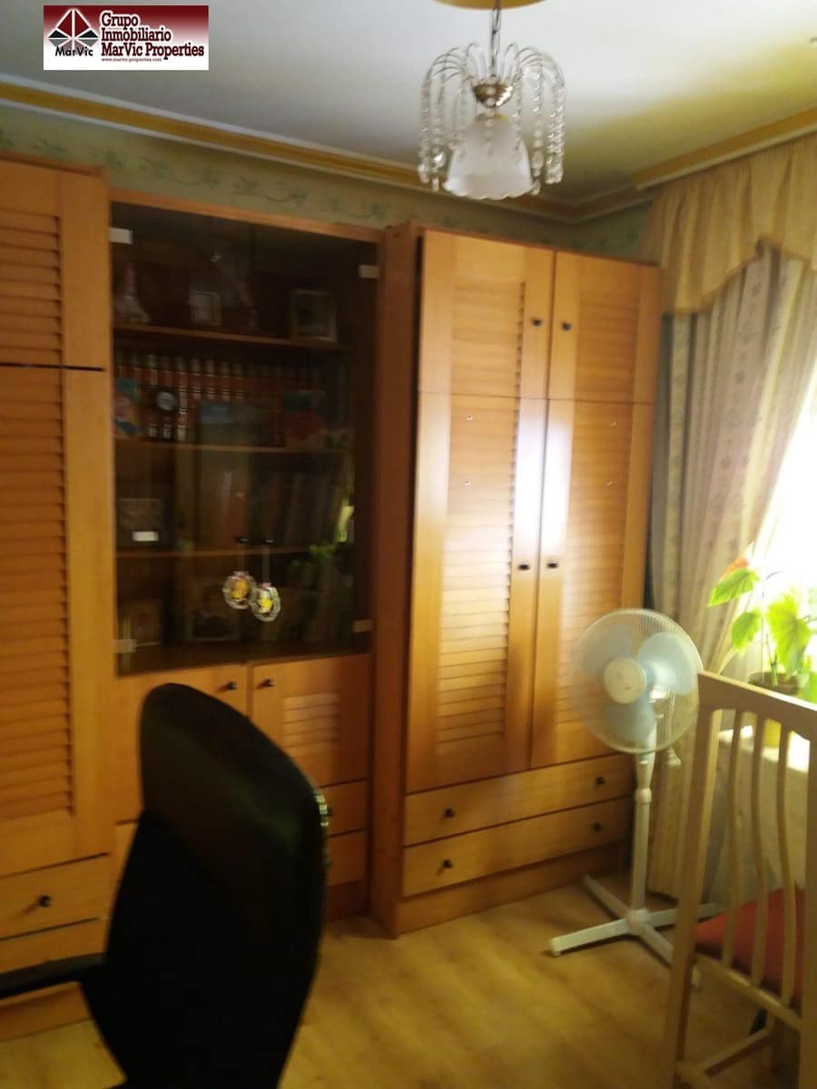 6 bedroom Villa for sale in La Nucia with pool garage - € 336,000 (Ref: 9711999)