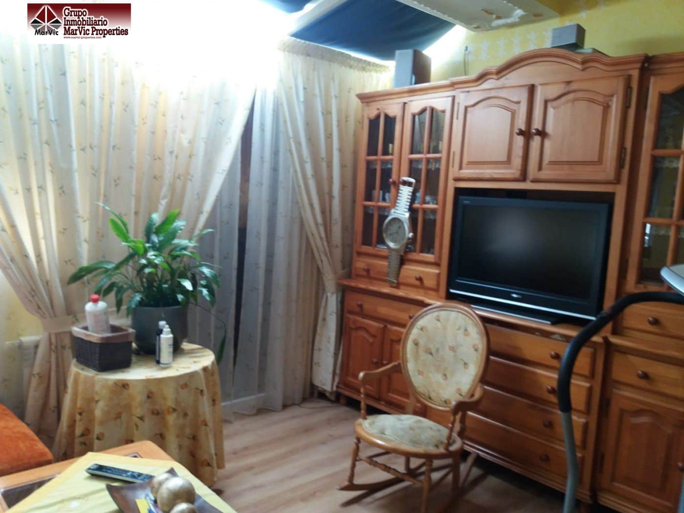 6 bedroom Villa for sale in La Nucia with pool garage - € 336,000 (Ref: 9711999)