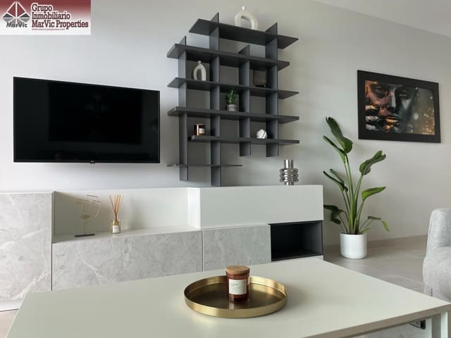 2 sovrum Lägenhet till salu i Playa Poniente, Benidorm med pool - 599 000 € (Ref: 9714964)