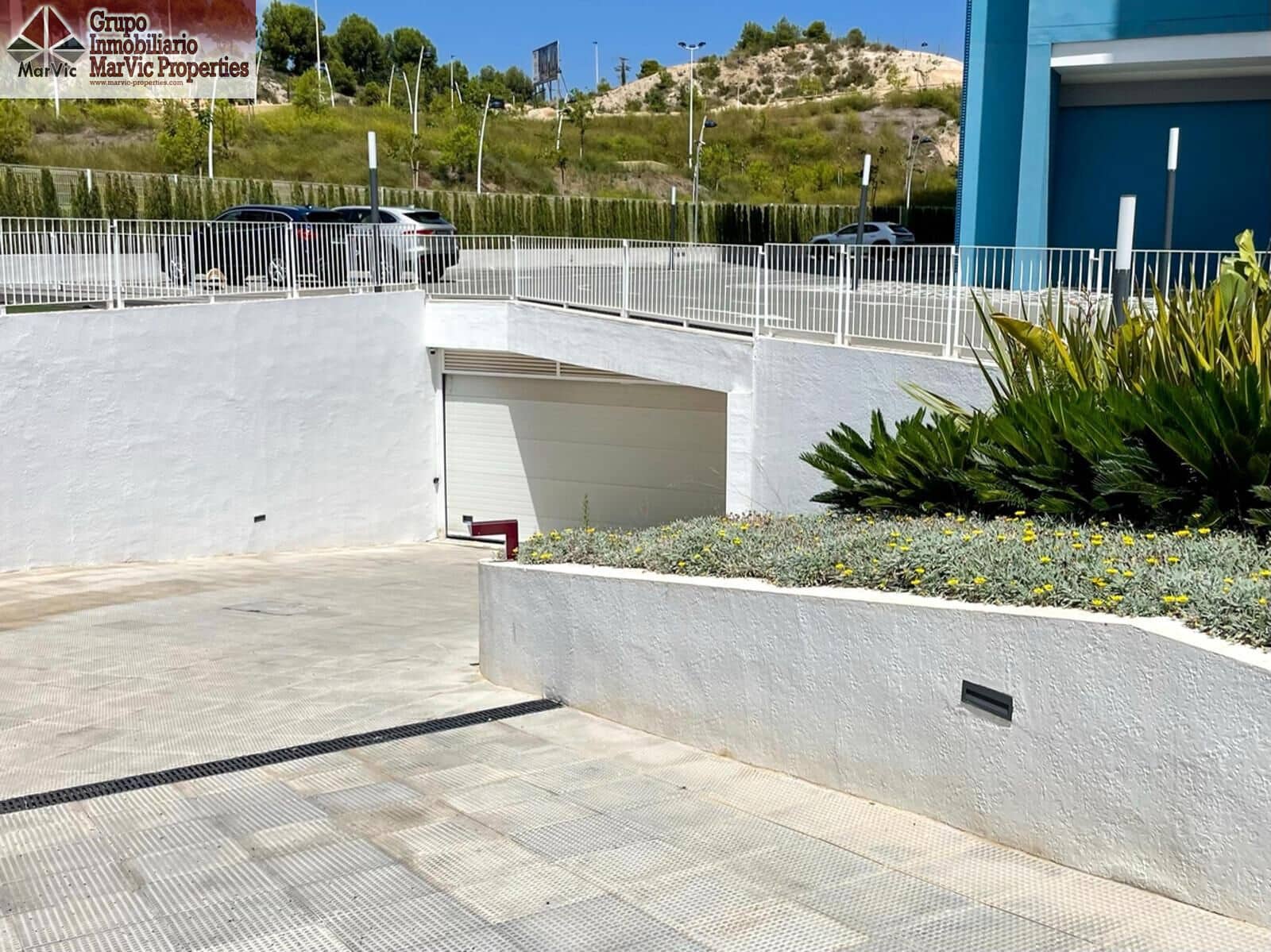 2 sovrum Lägenhet till salu i Benidorm med pool - 599 000 € (Ref: 9714964)