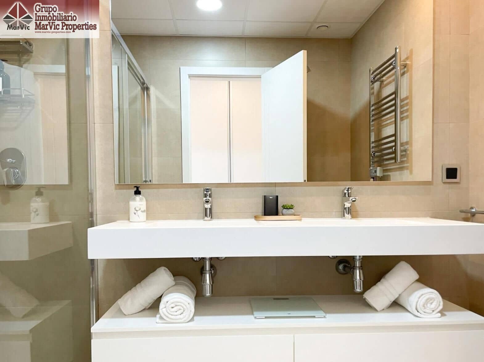 3 sypialnia Mieszkanie na sprzedaż w Benidorm z basenem - 699 000 € (Ref: 9714965)