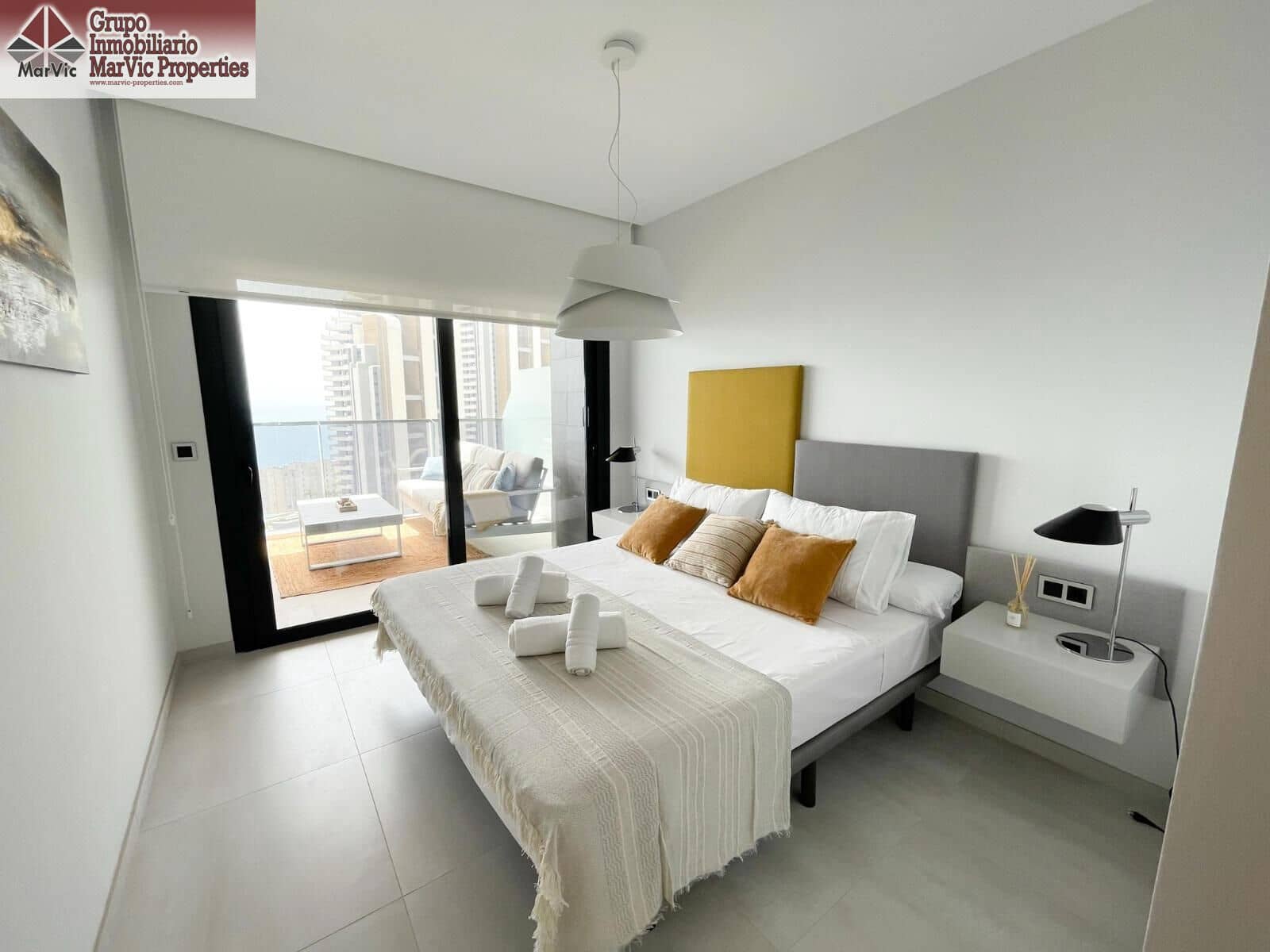 3 sypialnia Mieszkanie na sprzedaż w Benidorm z basenem - 699 000 € (Ref: 9714965)