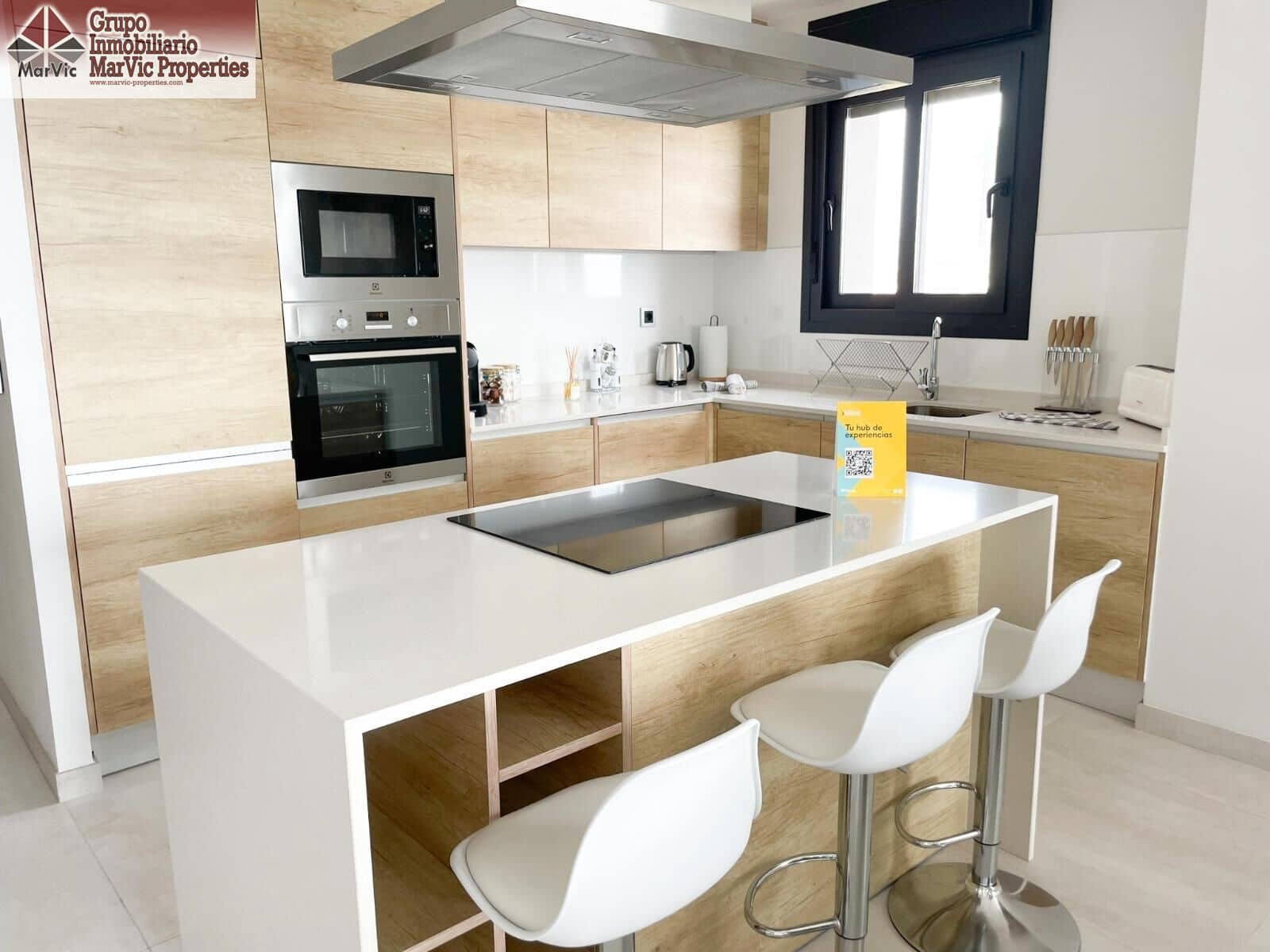 3 sypialnia Mieszkanie na sprzedaż w Benidorm z basenem - 699 000 € (Ref: 9714965)