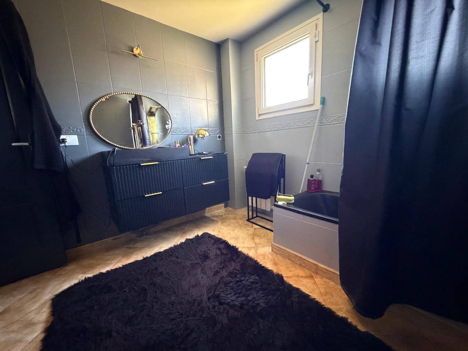 7 makuuhuone Paritalo myytävänä paikassa La Nucia mukana 
autotalli - 480 000 € (Ref: 9714966)