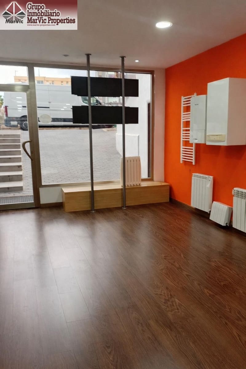 Commercial for sale in Benidorm - € 230,000 (Ref: 9721731)