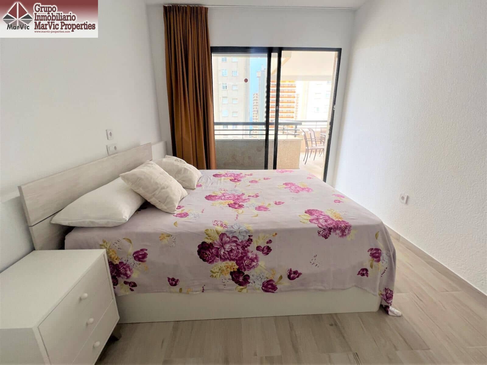 1 quarto Apartamento para venda em Benidorm com piscina - 169 900 € (Ref: 9721732)