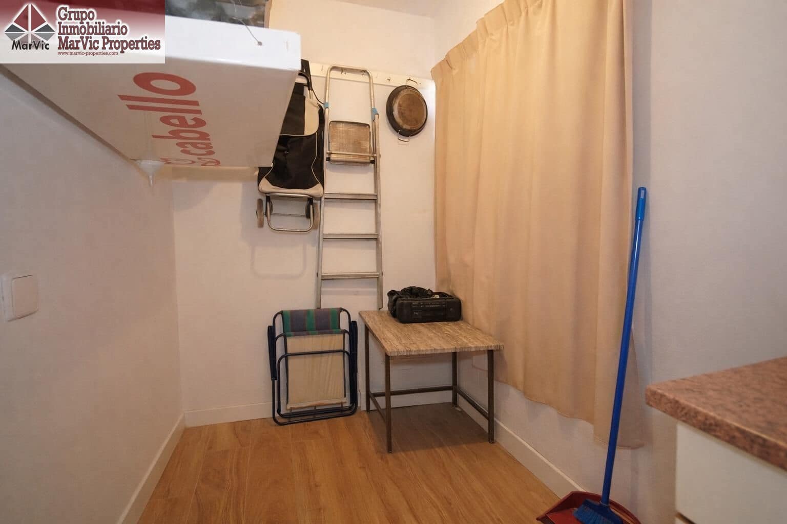 Piso de 3 habitaciones en Benidorm en alquiler - 1.800 € (Ref: 9738593)