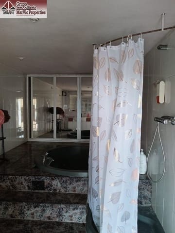 5 quarto Moradia para venda em La Nucia com piscina - 299 000 € (Ref: 9758994)