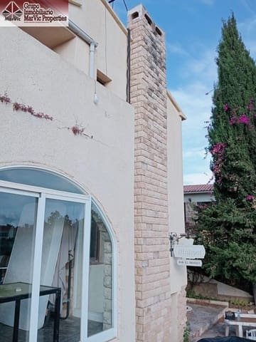 5 quarto Moradia para venda em La Nucia com piscina - 299 000 € (Ref: 9758994)