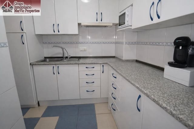 Piso de 2 habitaciones en Juzgados - Plaza de Toros, Benidorm en venta con piscina - 189.000 € (Ref: 9773096)