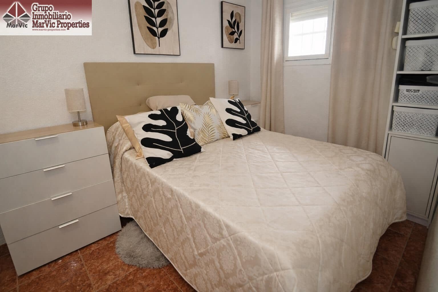 Piso de 2 habitaciones en Benidorm en venta con piscina - 189.000 € (Ref: 9773096)