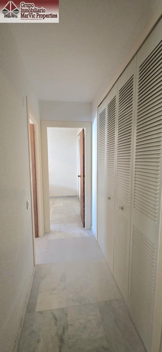 2 chambre Appartement à vendre à Benidorm avec piscine - 225 000 € (Ref: 9780593)