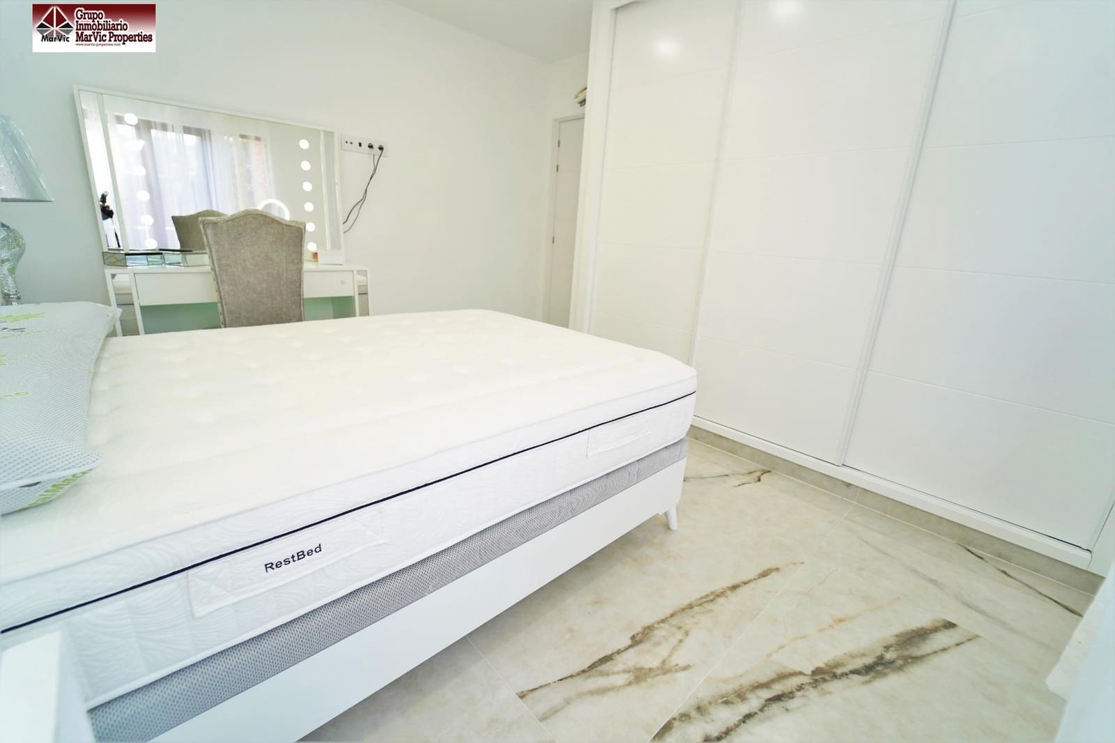 6 quarto Moradia para venda em La Nucia com piscina - 630 000 € (Ref: 9783024)