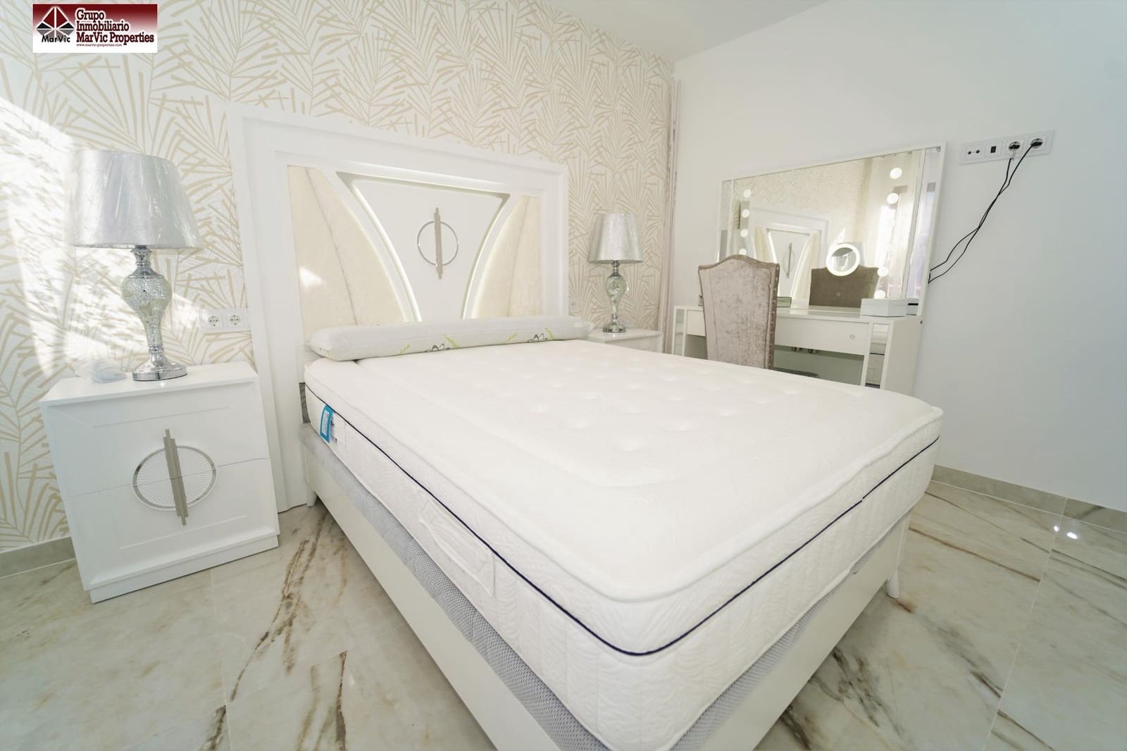 6 quarto Moradia para venda em La Nucia com piscina - 630 000 € (Ref: 9783024)