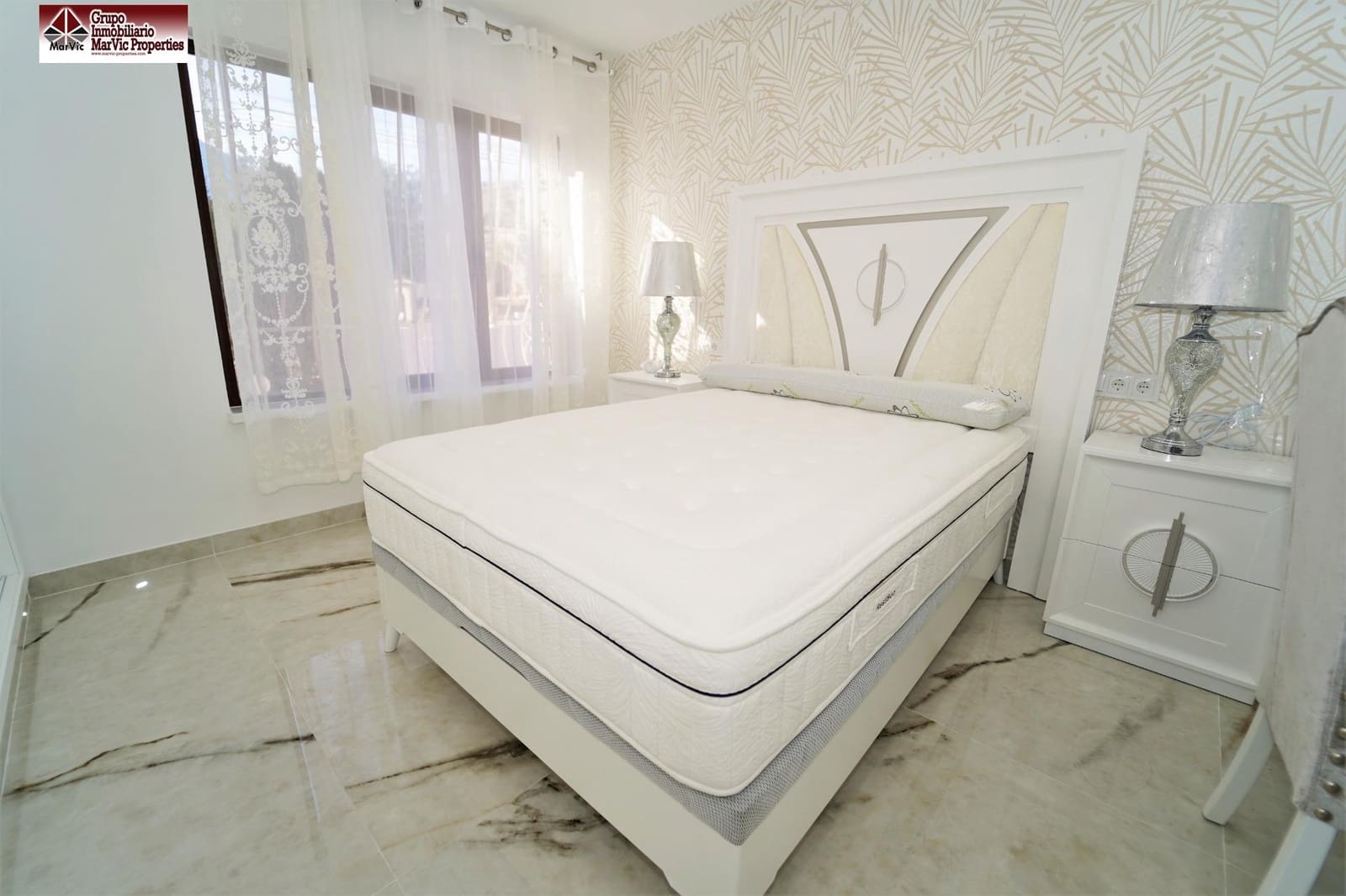 6 quarto Moradia para venda em La Nucia com piscina - 630 000 € (Ref: 9783024)