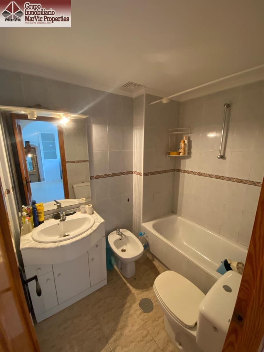 2 bedroom Flat for sale in La Villajoyosa / Vila Joiosa with pool - € 186,000 (Ref: 9788431)